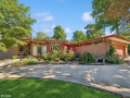 Contact Lou Zucaro at 312-907-4085 or lou@modernil.com to set up a private showing of 1033 Crabtree Ln in Des Plaines